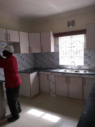 Bungalow for rent in Thika happy valley estate image 4