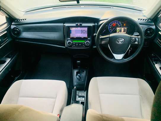 Toyota Axio KDL image 8