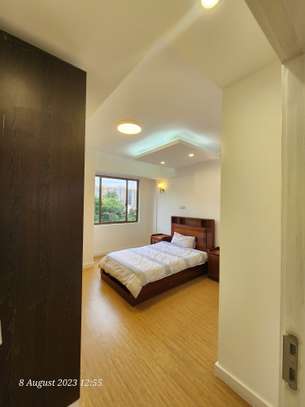 3 Bed Apartment with En Suite in Lavington image 29