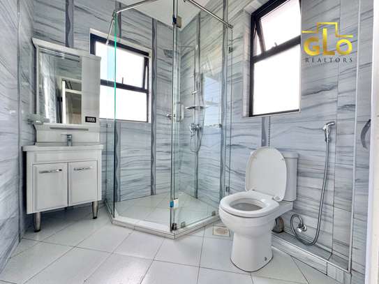 4 Bed Townhouse with En Suite at Muthaiga North image 11