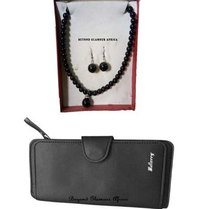 Womens Black Leather wallet with pearl jewelry set image 1
