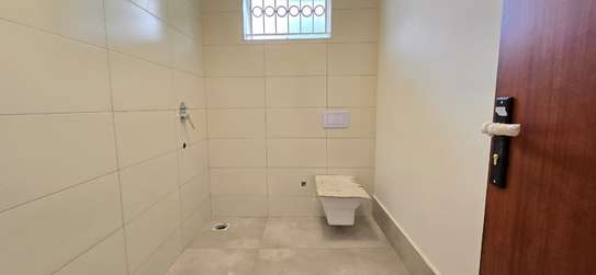 4 Bed House with En Suite in Runda image 18