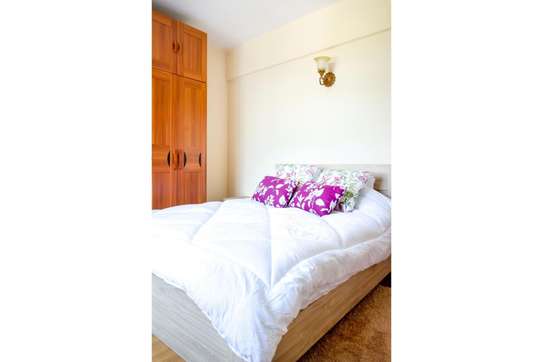 Furnished 1 Bed Apartment with En Suite in Kileleshwa image 7