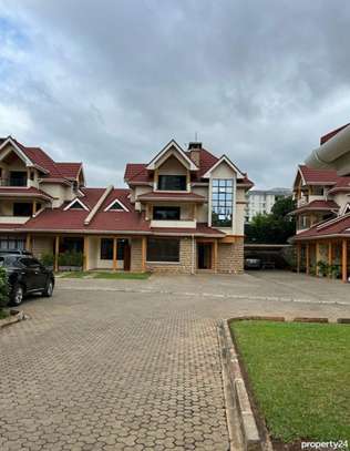 4 Bed Townhouse with En Suite in Kileleshwa image 16