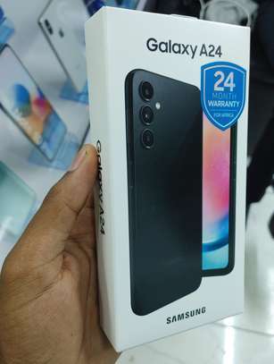 Samsung  Galaxy A24  4/128gb image 1
