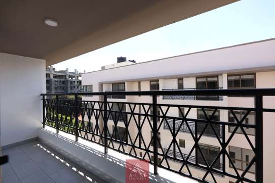 3 Bed Apartment with En Suite at Lavington image 10