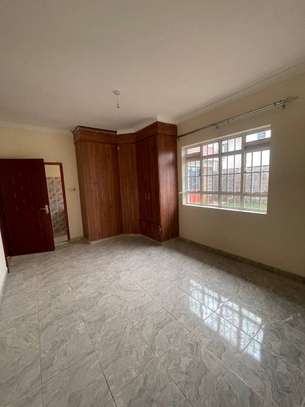3 Bed House with En Suite in Kenyatta Road image 19