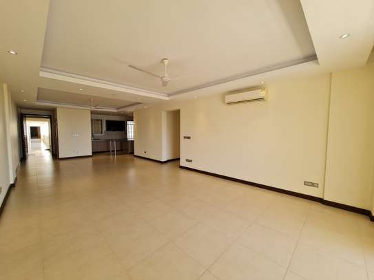 3 Bed Apartment with En Suite in Nyali Area image 7