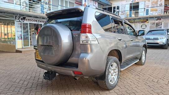 2010 Toyota prado Vx image 3
