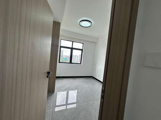 1 Bedroom plus study apartment for rent in Kilimani image 5
