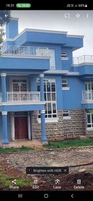 4 Bed Villa with En Suite in Kiambu Road image 1