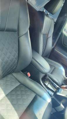 Toyota Harrier premium white sunroof 2018 2wd image 6