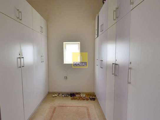5 Bed Townhouse with En Suite at Peponi Road image 34