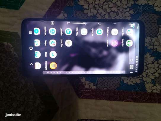 Samsung Galaxy S9 image 4