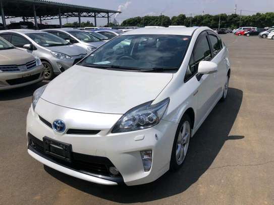 PRIUS HYBRID (HIRE PURCHASE ACCEPTED) image 2