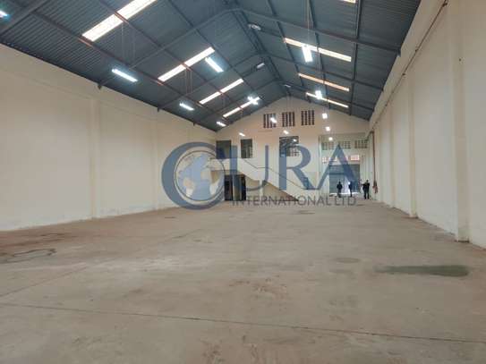 10,385 ft² Warehouse with Backup Generator in Imara Daima image 15