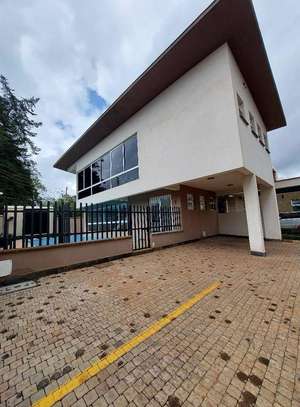 4 Bed Townhouse with Garden at Lavington image 2