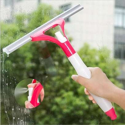 Window cleaner with spray image 1