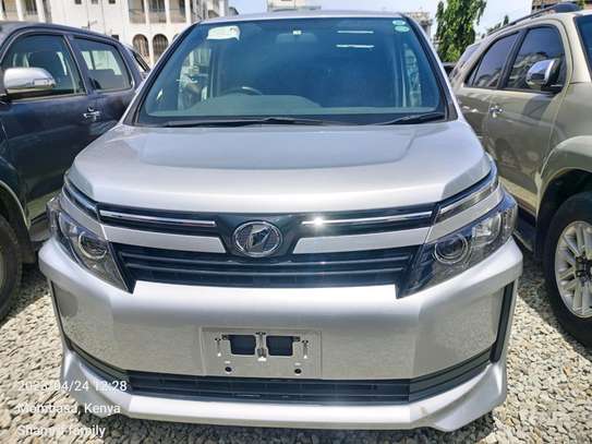 Toyota Voxy 2015 Silver s image 1