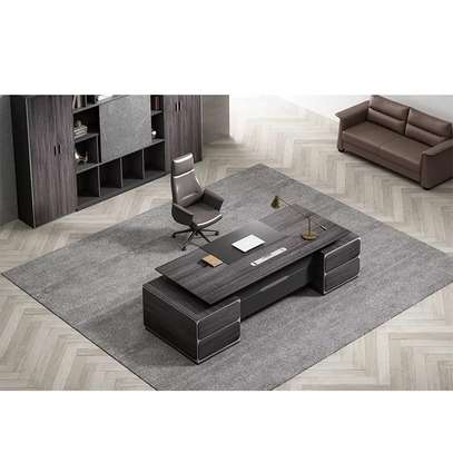 Modern Simple Executive Desk & Chair Set image 4