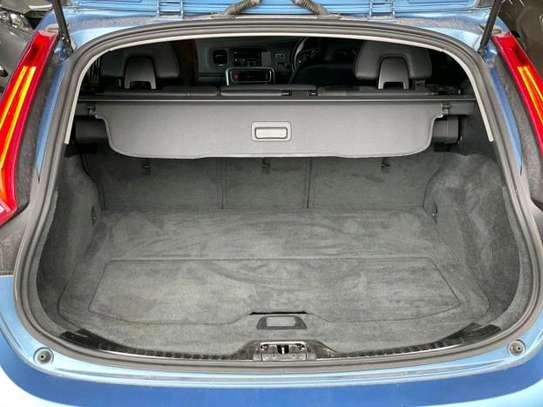 VOLVO V60 ( MKOPO/HIRE PURCHASE ACCEPTED) image 13