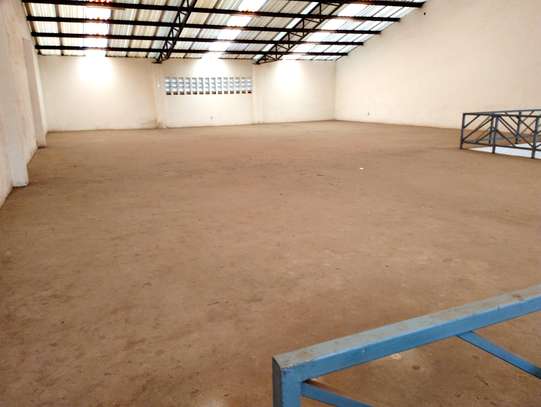8725 Sqft Warehouse available to let on Mombasa Road,ICD. image 3