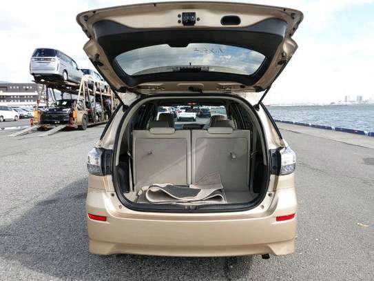 GOLD TOYOTA WISH (MKOPO/HIRE PURCHASE ACCEPTED) image 3