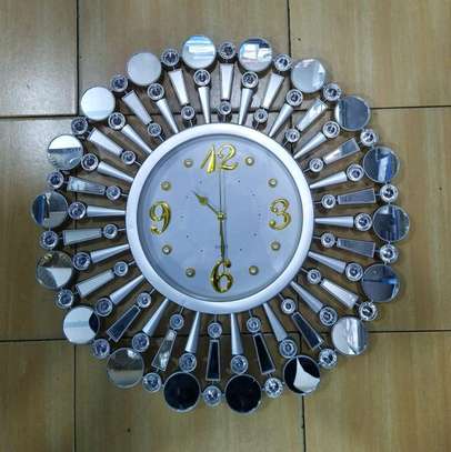 Wall clock image 1