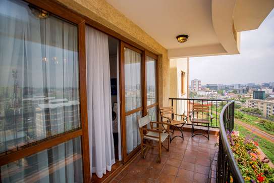 Furnished 3 Bed Apartment with Swimming Pool in Kilimani image 12