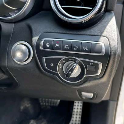 Mercedes Benz GLC 250 white 2018 image 7