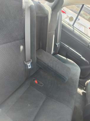 Toyota Axio G grade silver 2018 image 5