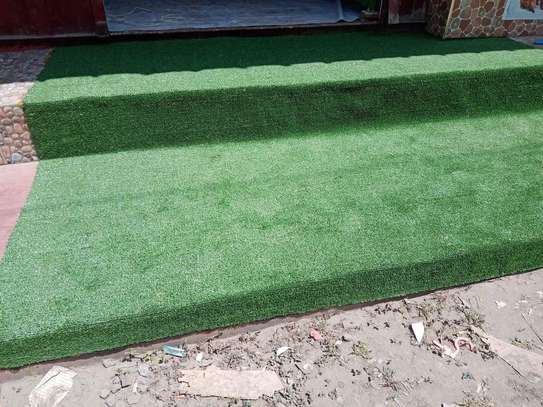 Quality artificial green grass carpets image 1