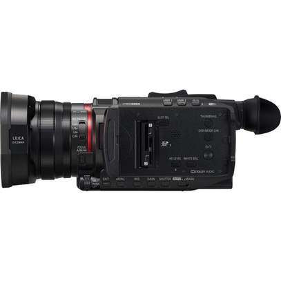 Panasonic HC-X1500 UHD 4K HDMI Pro Camcorder image 2