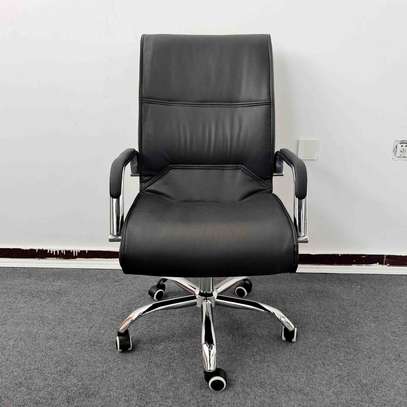 Luxury Leather Executive Chair for Meeting Rooms image 6