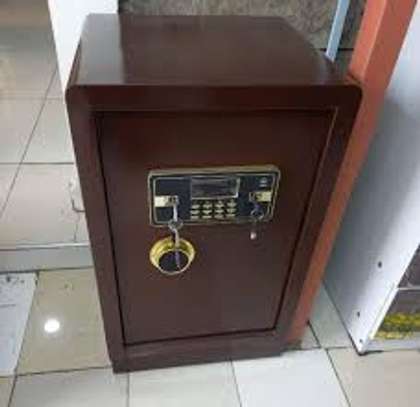 Fireproof Safes: 60kg Digital Safe image 7