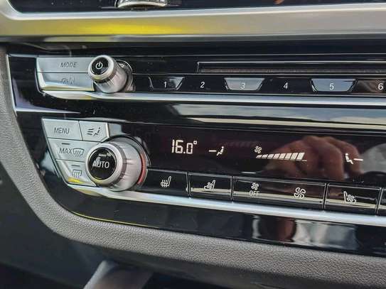 BMW X4 IM40i petrol 2018 image 8