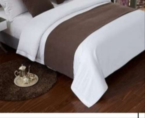QUALITY BED RUNNERS image 1