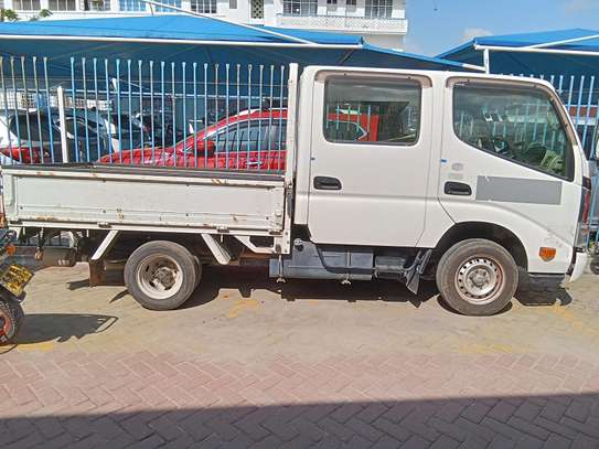 TOYOTA DYNA DOUBLE CABIN image 4