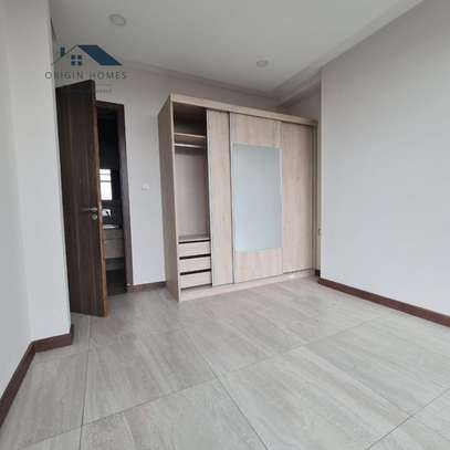 3 Bed Apartment with En Suite at Westlands image 40