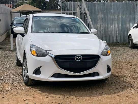 Mazda demio image 1