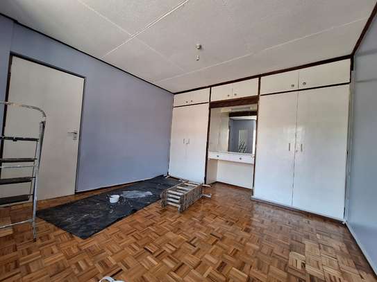 3 Bed Townhouse with En Suite in Kileleshwa image 14