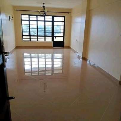 RUAKA 2 BEDROOM SPACIOUS MODERN WITH LIFTS AND GYM image 9