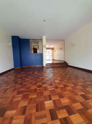 Stunning 3 Bedrooms  Apartments In Lavington image 13