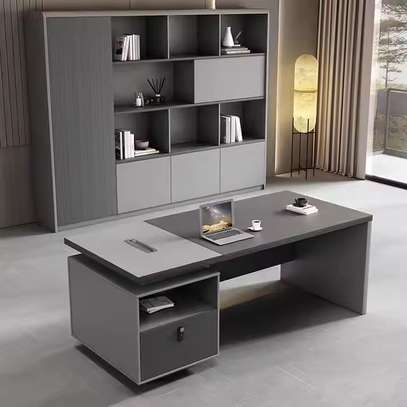 Office Desk : 1600mm Executive Office Desk image 5