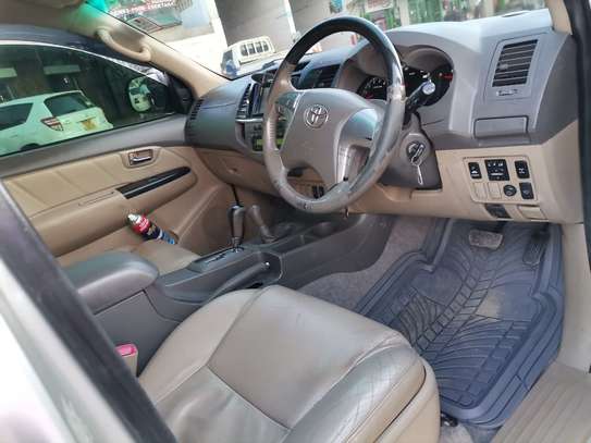 Toyota Fortuner 2013 Silver image 3