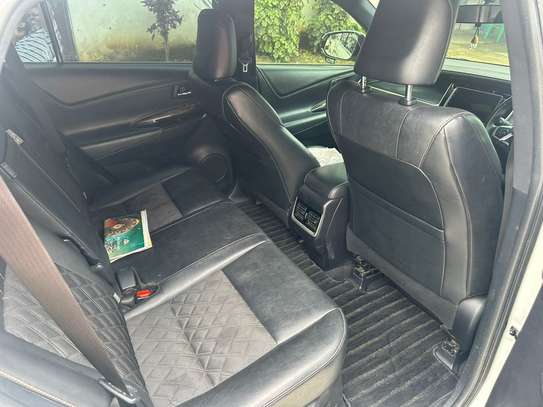 Toyota Harrier 2012 KCT image 3