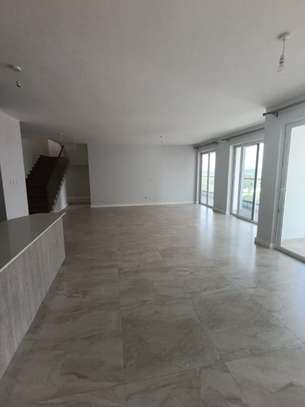 4 Bed Apartment with En Suite in Kileleshwa image 5