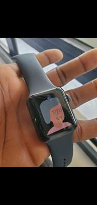 Apple Watch Series 3 38mm image 2