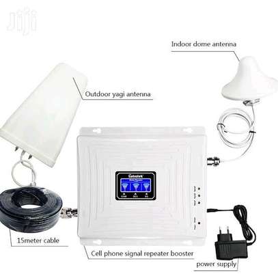 4G, 3G and 2G GSM Mobile Network Signal  Booster image 1