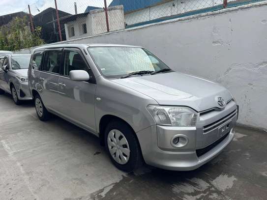 Toyota succeed TXG 2019 image 6